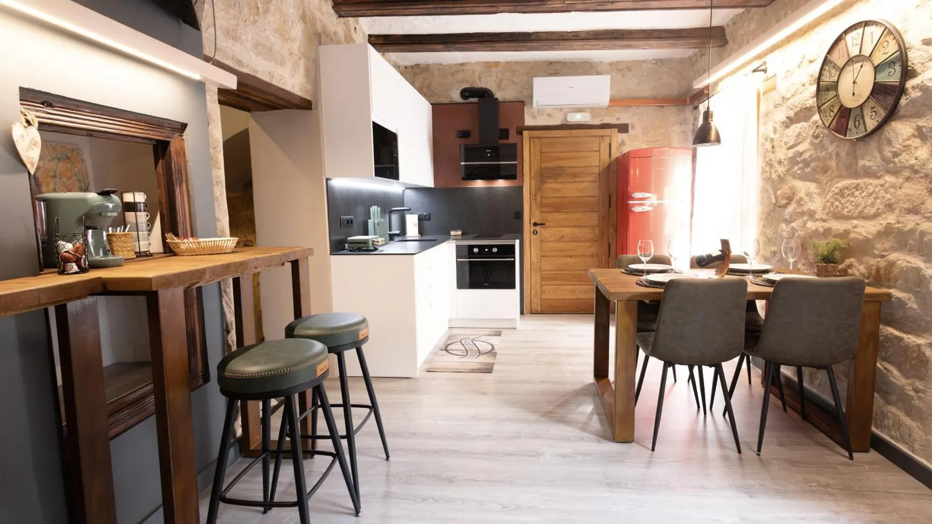 Lo Raconet D'Arnes Apartment