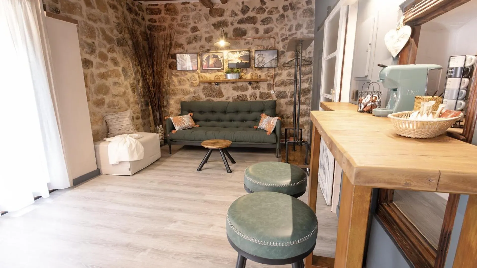 Lo Raconet D'Arnes Apartment