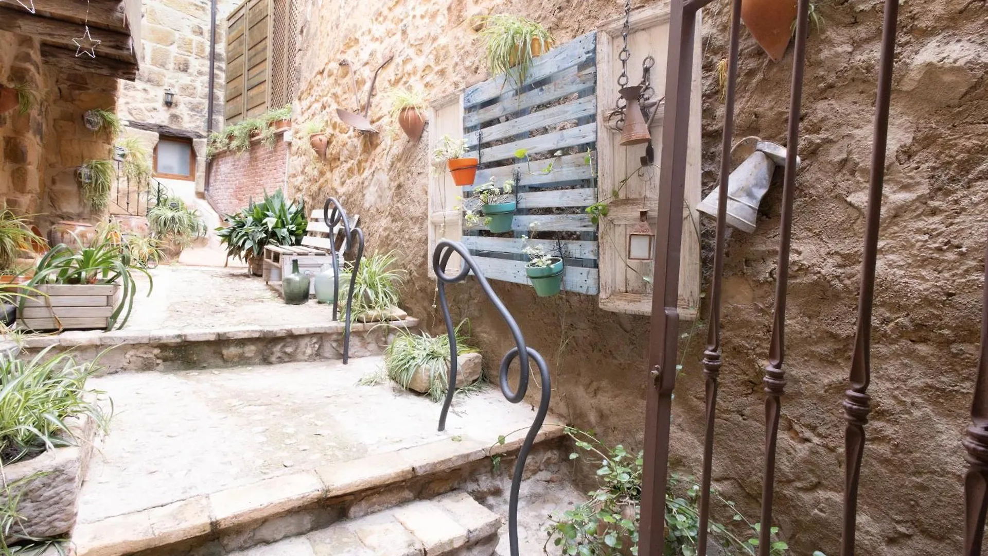 Lo Raconet D'Arnes Apartment  Arnes